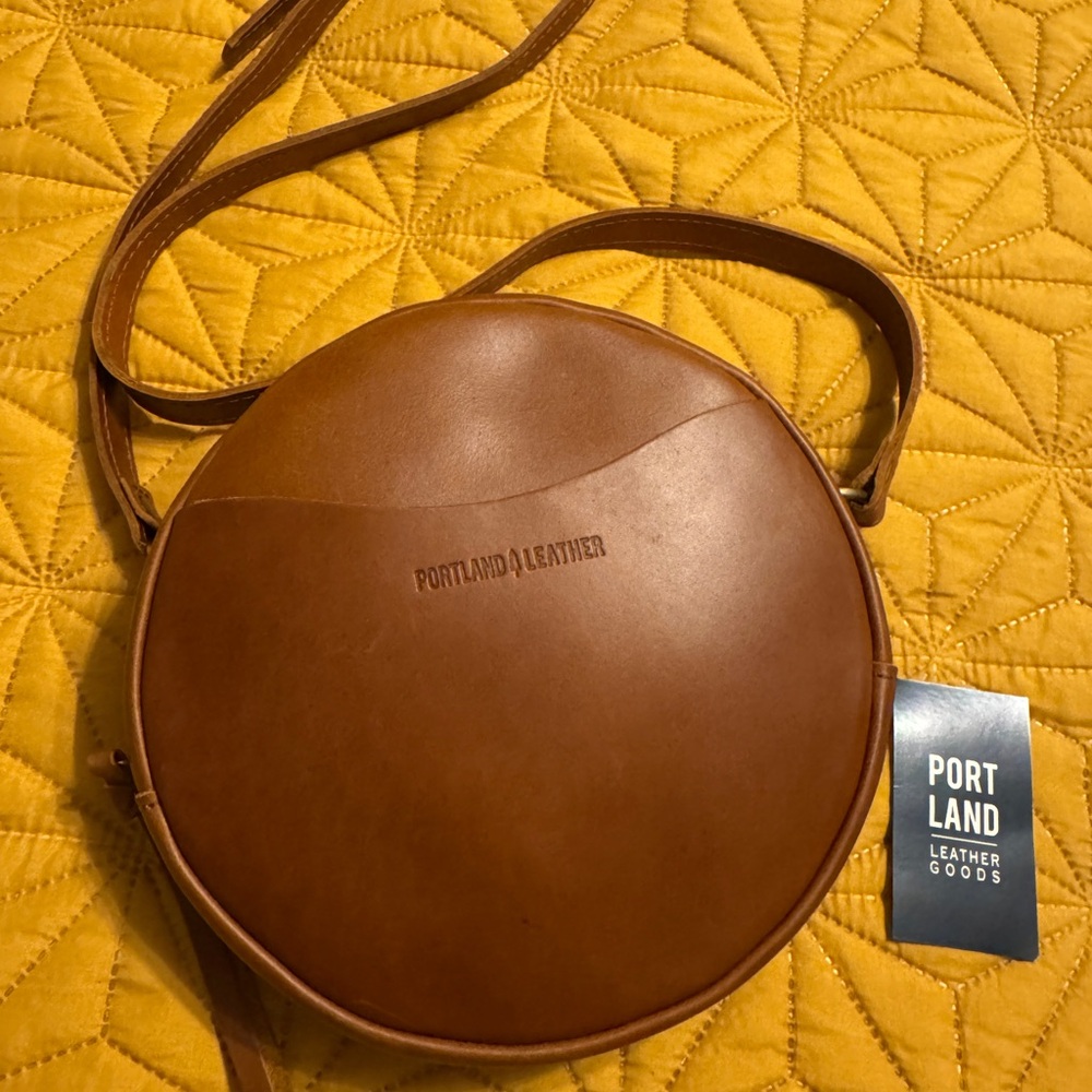 Portland Leather Good (PLG) Honey Large Circle Crossbody Purse Bag